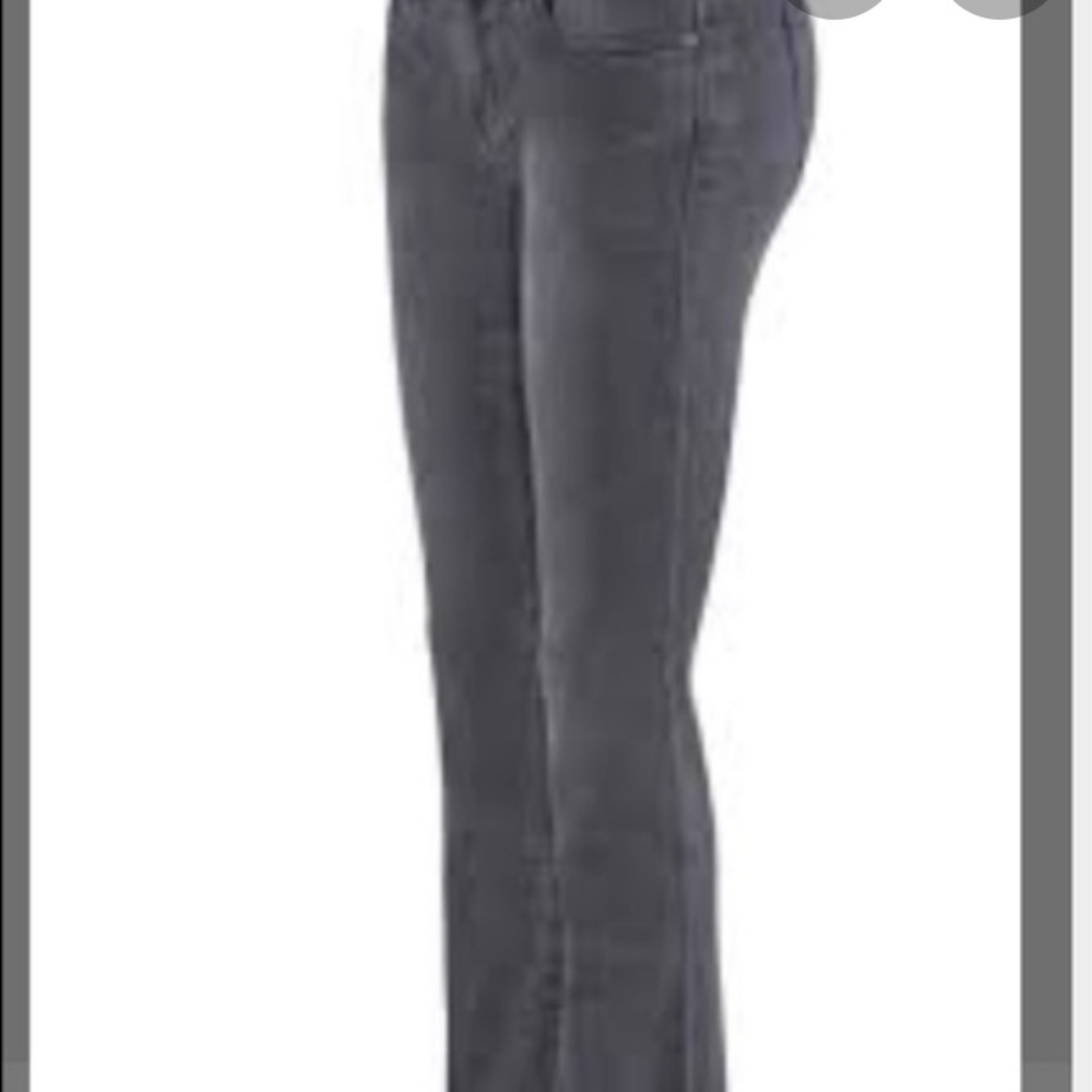 Cabi Shadow Slimfit Bootcut jeans